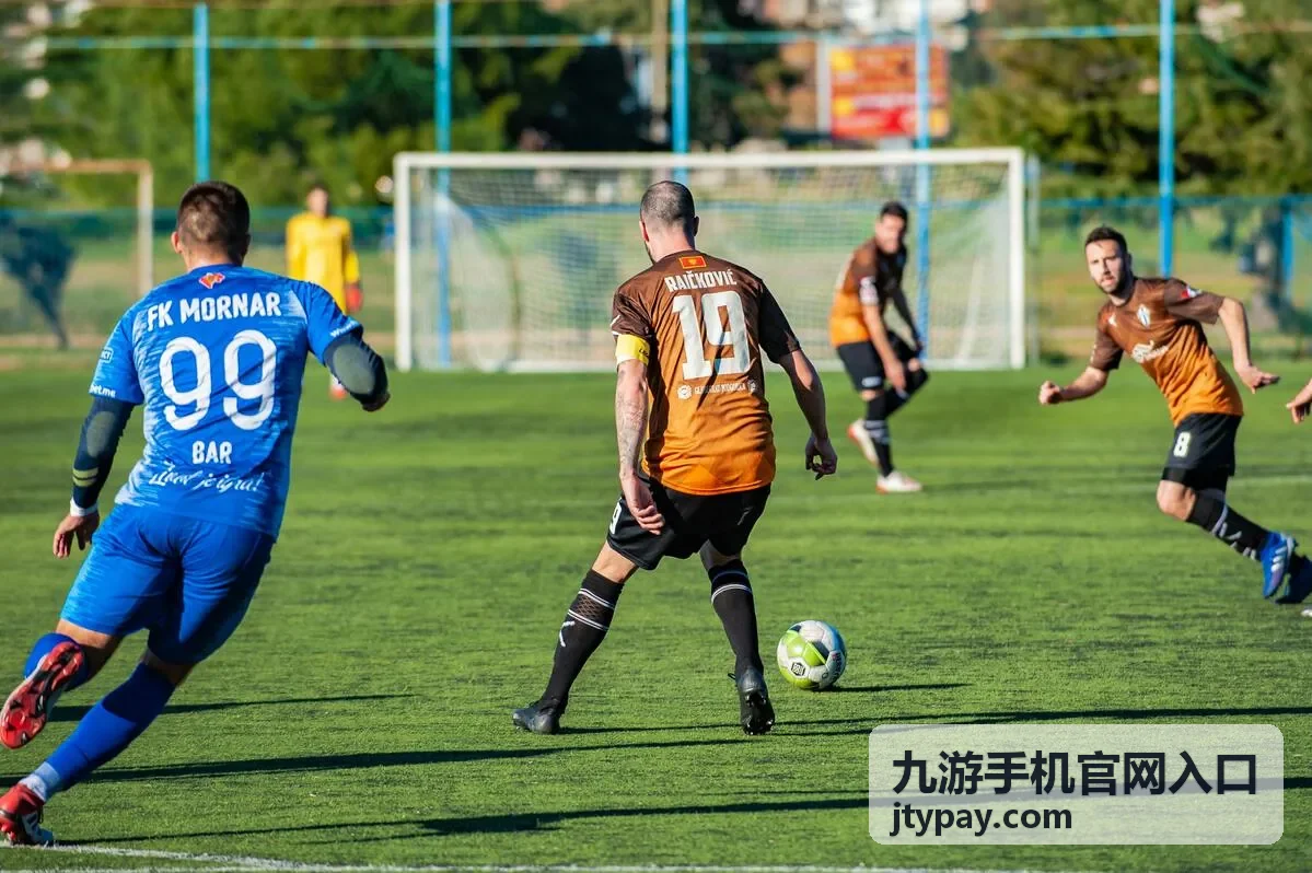 九游手机官网入口回放封面：装备搭配问答合集
